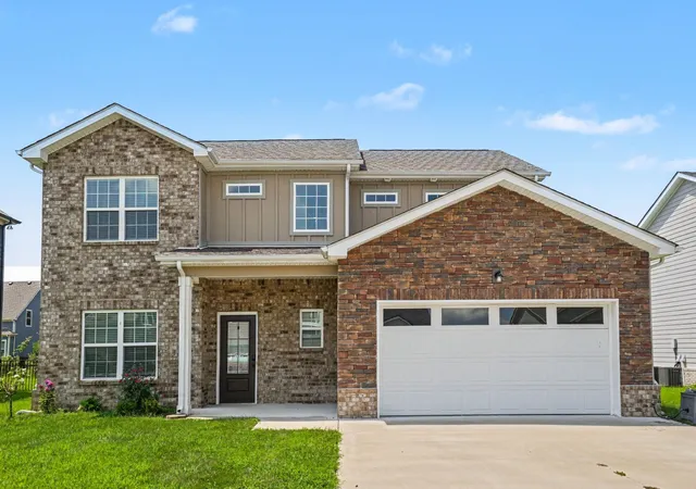 1st image of 528 Dexter Dr, Clarksville, TN 37043 | MLS# 3519295