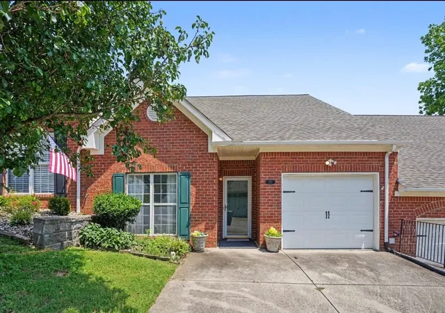 1st image of 221 Wyndom Ct, Goodlettsville, TN 37072 | MLS# 3518737