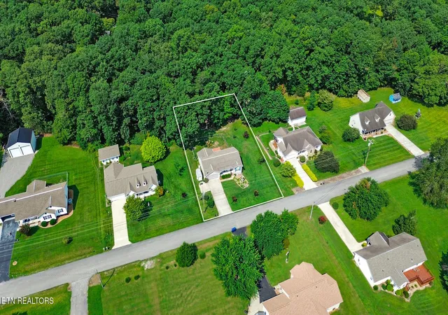 Photo 4 of Single family home for sale at 122 Sunset Ridge Dr, Crossville, TN 38571 | MLS# 3512589 | Listing updated on 2026-08-20