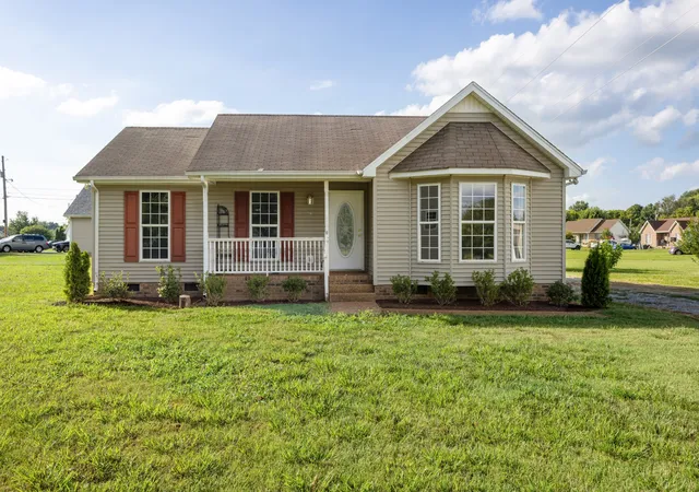 1st image of 602 Portland Blvd, Portland, TN 37148 | MLS# 3512961