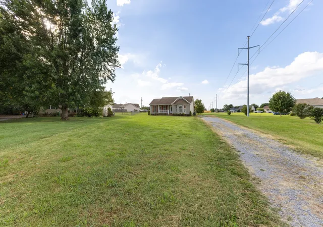 2nd image of 602 Portland Blvd, Portland, TN 37148 | MLS# 3512961