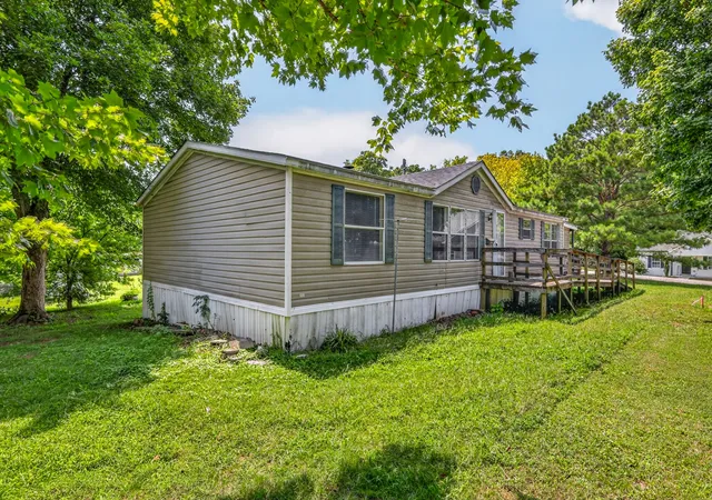 2nd image of 828 N Brown St, Springfield, TN 37172 | MLS# 3513733