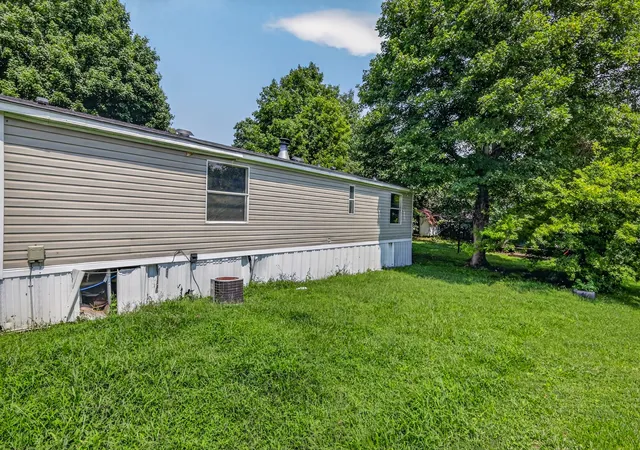 31st image of 828 N Brown St, Springfield, TN 37172 | MLS# 3513733