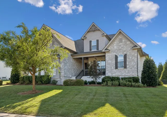 Photo 3 of Single family home for sale at 3755 Ronstadt Rd, Thompsons Station, TN 37179 | MLS# 3524715 | Listing updated on 2026-10-23