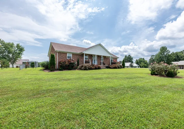 3rd image of 105 Monument Cir, Summertown, TN 38483 | MLS# 3518811