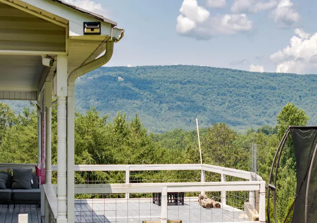 2nd image of 290 J L Davis Lane, Evensville, TN 37332 | MLS# 3512630