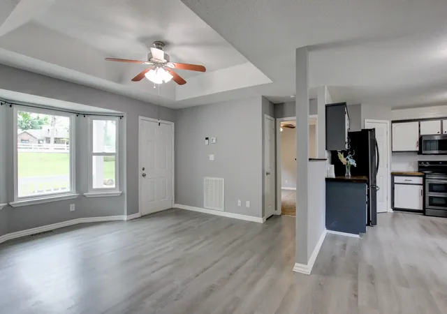 Photo 4 of Single family home for sale at 245 Gip Manning Rd, Clarksville, TN 37042 | MLS# 3512644 | Listing updated on 2026-10-06