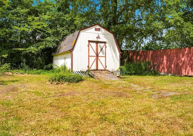 31st image of 396 Sherwood Dr, Mc Minnville, TN 37110 | MLS# 3512691