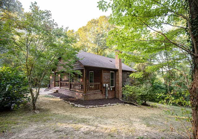 Photo 3 of Single family home for sale at 340 Dogwood Ct N, Lyles, TN 37098 | MLS# 3541520 | Listing updated on 2026-09-04