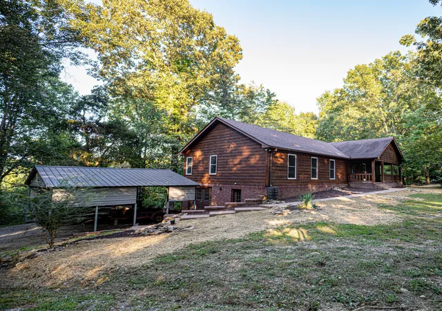 Photo 4 of Single family home for sale at 340 Dogwood Ct N, Lyles, TN 37098 | MLS# 3541520 | Listing updated on 2026-09-04