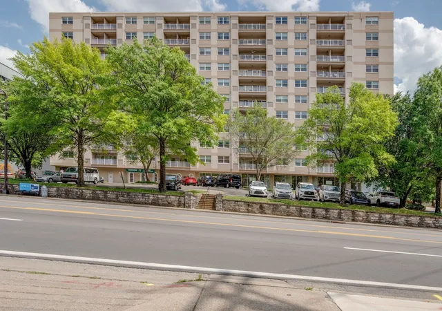 Photo 1 of Condo for sale at 3415 W End Ave #1012, Nashville, TN 37203 | MLS# 3599469 | Listing updated on 2026-09-25
