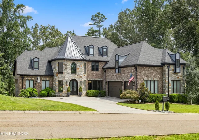 1st image of 2124 Viewcrest Lane, Knoxville, TN 37932 | MLS# 3512798