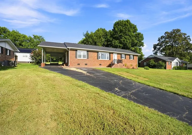 2nd image of 105 Tollgate Rd, Pulaski, TN 38478 | MLS# 3519350