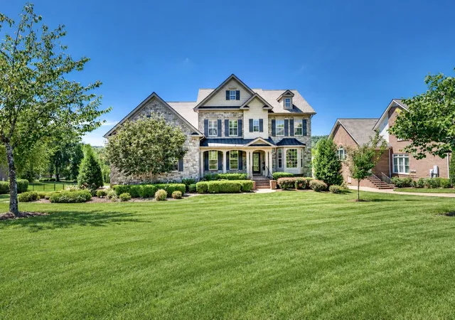 Photo 1 of Sale Pending at 1833 Bronwyn Ct, Brentwood, TN 37027 | MLS# 3526878 | Listing updated on 2026-10-04