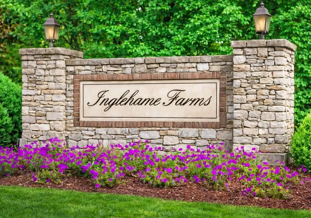 Photo 4 of Sale Pending at 1833 Bronwyn Ct, Brentwood, TN 37027 | MLS# 3526878 | Listing updated on 2026-10-04