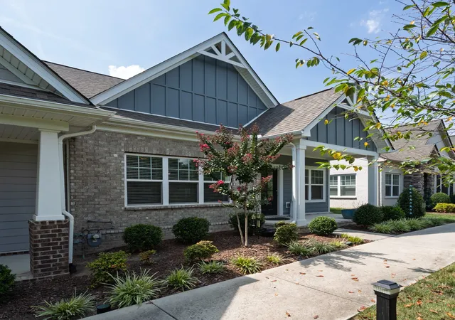 Photo 2 of Single family home for sale at 132 Kings Knoll Blvd, Gallatin, TN 37066 | MLS# 3514605 | Listing updated on 2026-08-20