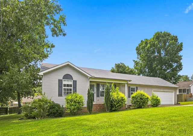 2nd image of 83 Providence Rd, Shelbyville, TN 37160 | MLS# 3513012