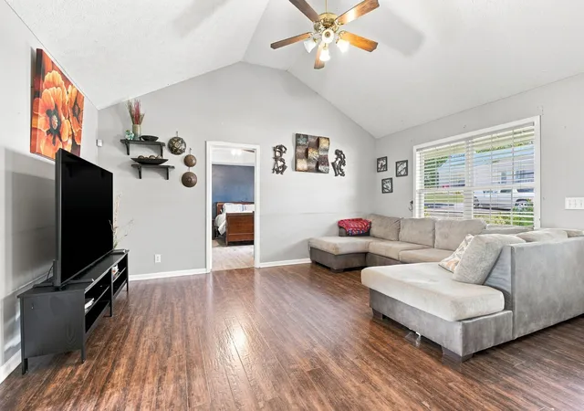 4th image of 83 Providence Rd, Shelbyville, TN 37160 | MLS# 3513012