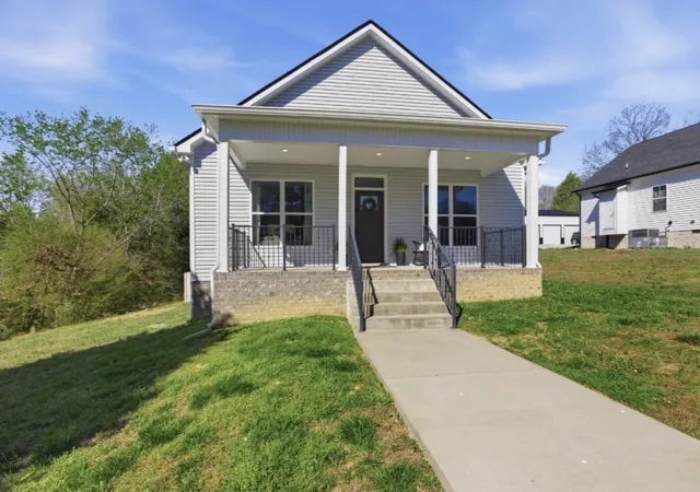 1st image of 1030 Oak Dr, White Bluff, TN 37187 | MLS# 3512893