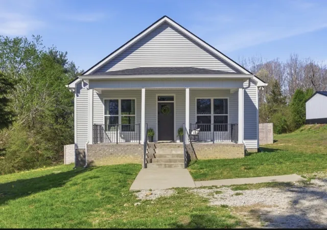 2nd image of 1030 Oak Dr, White Bluff, TN 37187 | MLS# 3512893