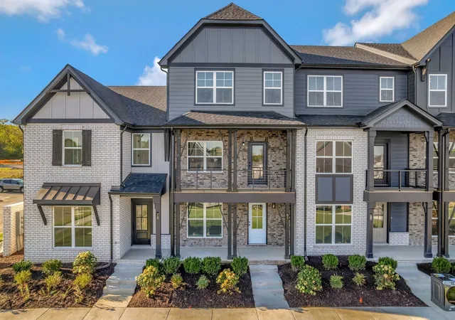 1st image of 606 Granbury Pvt Dr, Hendersonville, TN 37075 | MLS# 3512882
