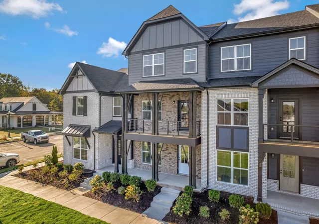 2nd image of 606 Granbury Pvt Dr, Hendersonville, TN 37075 | MLS# 3512882