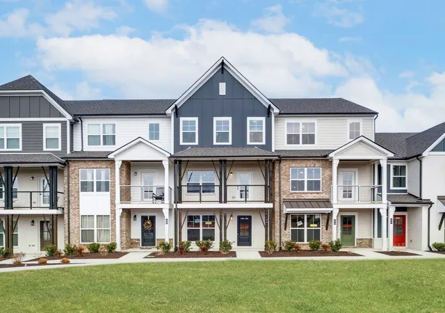 3rd image of 606 Granbury Pvt Dr, Hendersonville, TN 37075 | MLS# 3512882