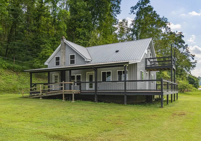 4th image of 3344 Hwy 438 E, Pleasantville, TN 37033 | MLS# 3526625