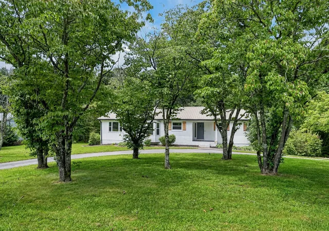 2nd image of 2727 Old Salem Dr, Cookeville, TN 38506 | MLS# 3513166