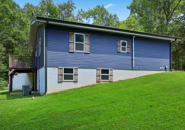 Photo 4 of Single family home for sale at 432 Parker Ln, Bradyville, TN 37026 | MLS# 3513376 | Listing updated on 2026-09-27