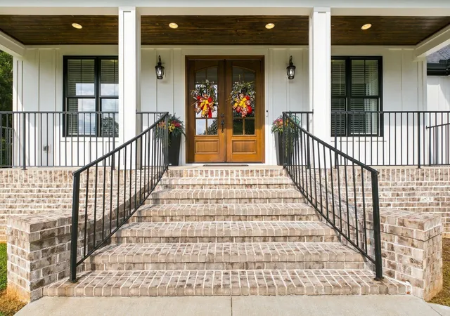 Photo 3 of Single family home for sale at 190 Jordan Cm Road, Bon Aqua, TN 37025 | MLS# 3526694 | Listing updated on 2026-09-13
