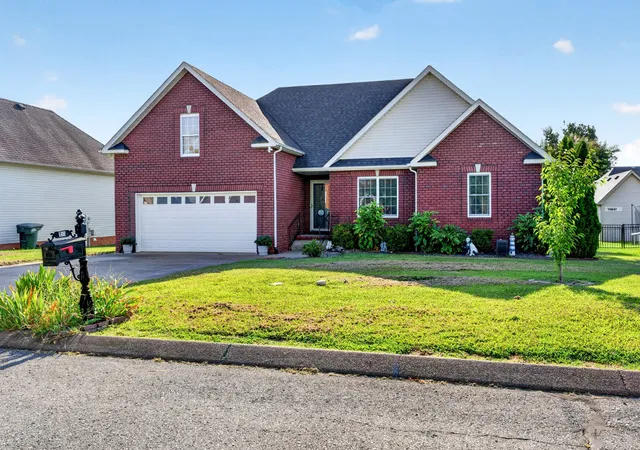 3rd image of 153 Brandywine Ln, Springfield, TN 37172 | MLS# 3513075