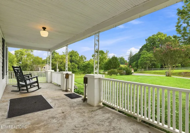 3rd image of 4317 Fulton Rd, Corryton, TN 37721 | MLS# 3512983