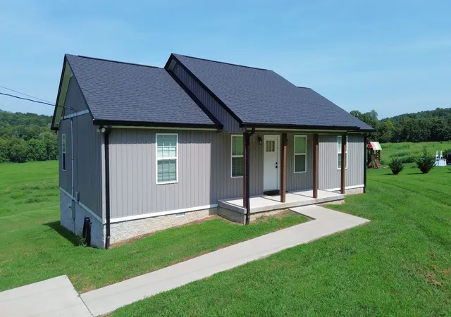 2nd image of 258 Plunkett Creek Rd, Gordonsville, TN 38563 | MLS# 3513125