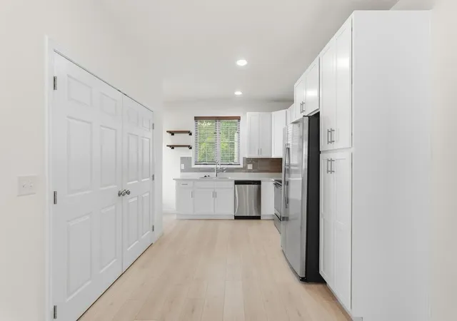 Photo 3 of Single family home for sale at 334 Hemlock Cir, Cookeville, TN 38501 | MLS# 3513062 | Listing updated on 2026-10-09