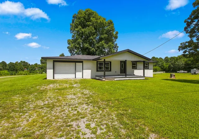 2nd image of 1391 S 20th Ave, Gruetli Laager, TN 37339 | MLS# 3514264