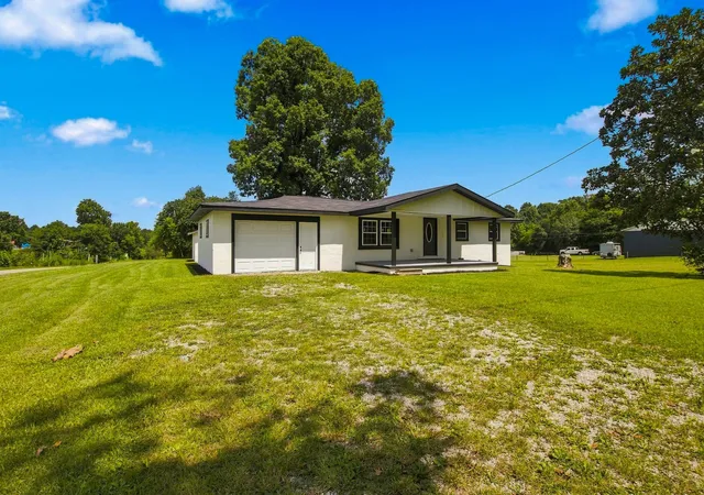 4th image of 1391 S 20Th Ave, Gruetli Laager, TN 37339 | MLS# 3514264