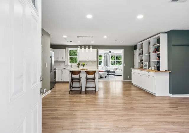 Listing Photo 4 - Condo for sale in building located at 3117 Greggwood Dr, Nashville, TN 37207