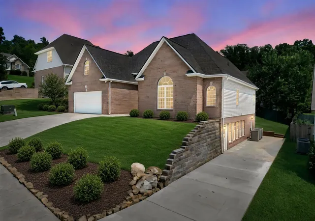 Photo 2 of Single family home for sale at 2266 Red Tail Ln, Chattanooga, TN 37421 | MLS# 3513092 | Listing updated on 2026-10-01