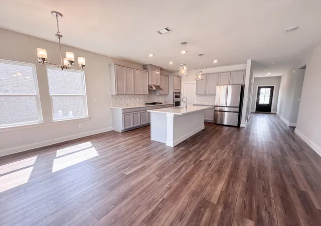 Photo 3 of Single family home for sale at 331 Collier Rd, Mount Juliet, TN 37122 | MLS# 3513124 | Listing updated on 2026-09-17