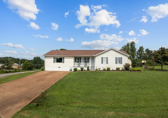 Photo 2 of Single family home for sale at 78 Patterson Cir, Mc Ewen, TN 37101 | MLS# 3514347 | Listing updated on 2026-08-31