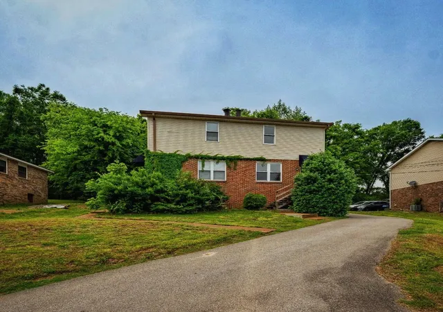Townhouse for sale at 3316 Niagara Dr, Nashville, TN 37214 | MLS# 3519170