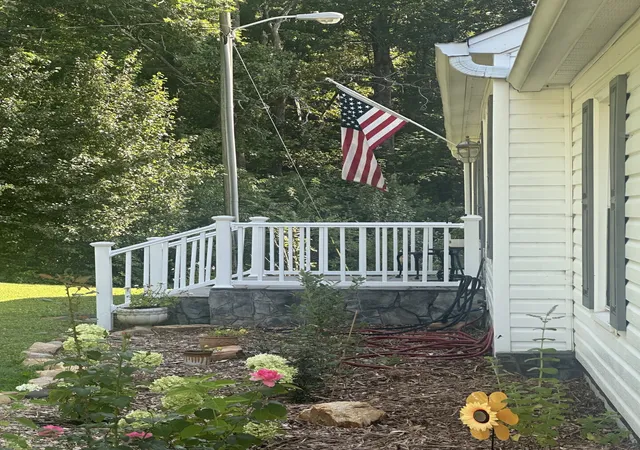 Photo 2 of Single family home for sale at 167 County Rd 892, Etowah, TN 37331 | MLS# 3513185 | Listing updated on 2026-09-20