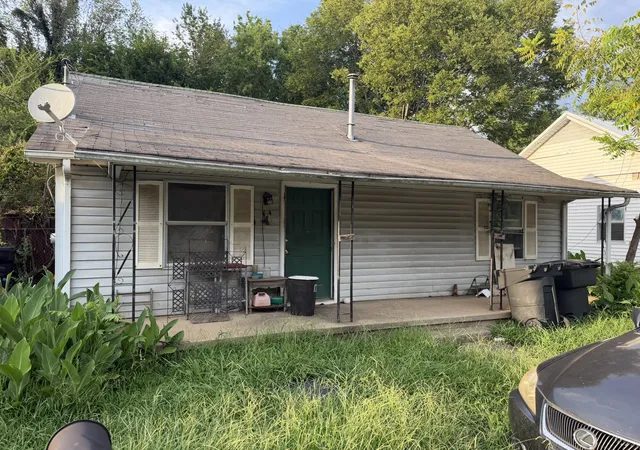 1st image of 425 Forrest St, Murfreesboro, TN 37130 | MLS# 3515110