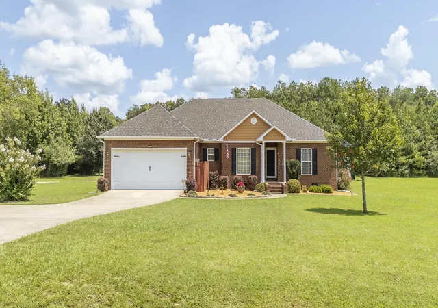 Single family home for sale at 625 Twelve Oaks Dr, Adamsville, TN 38310 | MLS# 3513160