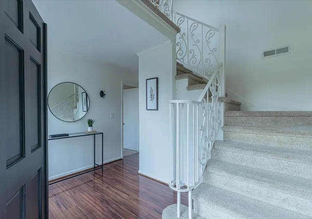 Photo 3 of Single family home for sale at 6805 Cloudland Dr, Nashville, TN 37205 | MLS# 3526635 | Listing updated on 2026-09-03