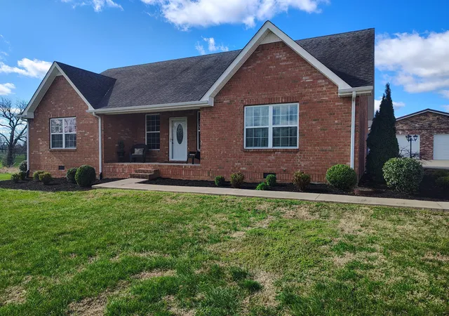 Photo 3 of Single family home for sale at 597 Long Crk Rd, Lafayette, TN 37083 | MLS# 3513555 | Listing updated on 2026-08-15