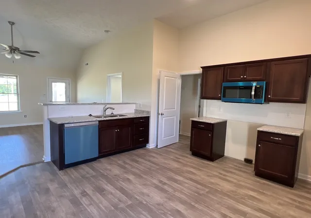 Photo 4 of Single family home for sale at 122 Hidden Cir, Shelbyville, TN 37160 | MLS# 3513220 | Listing updated on 2026-08-20