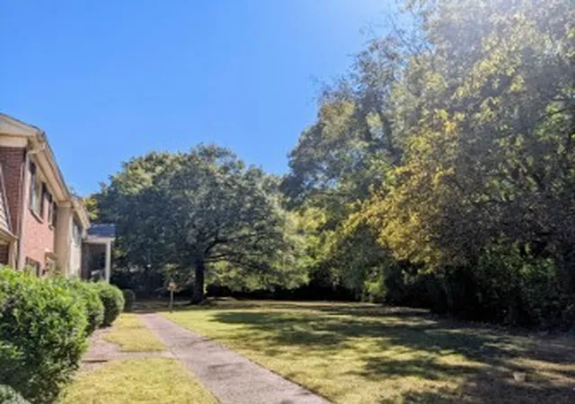 Listing Photo 5 - Condo for sale in building located at 8300 Sawyer Brown Rd, Nashville, TN 37221 - Unit #H301