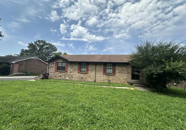 Photo 1 of Multi family home for sale at 564 Tulip Grove Rd, Hermitage, TN 37076 | MLS# 3527126 | Listing updated on 2026-08-26